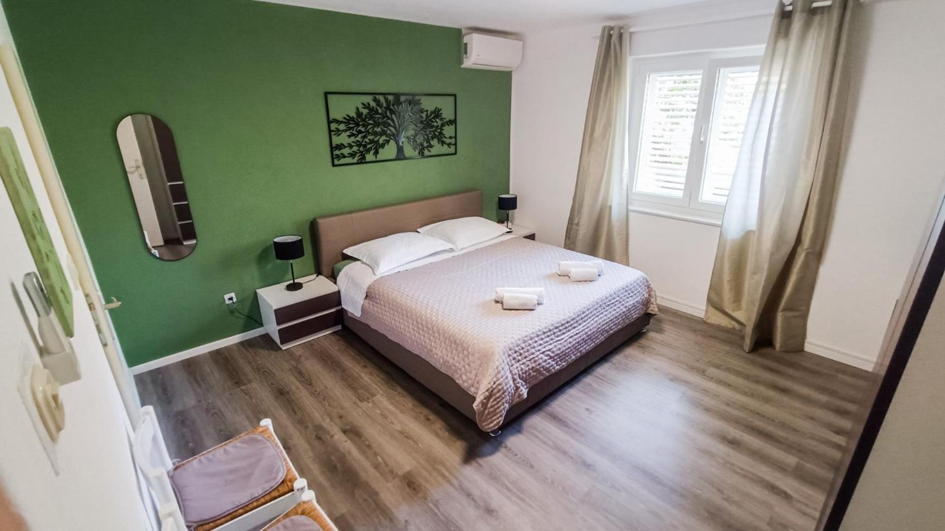 Apartment Dado *